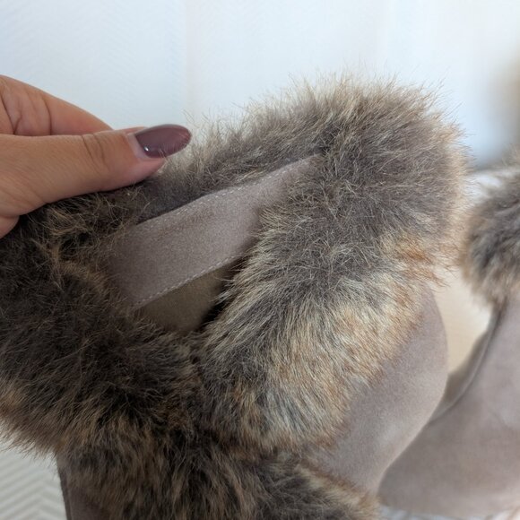 Colin Stuart Suede Faux Fur Stiletto Booties Y2K Size 8 New Neutral - Picture 10 of 13